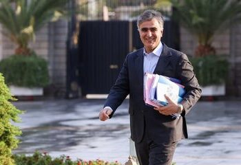 تکذیب شایعه تغییر رئیس کل بانک مرکزی/ قربانی جدید دلار کیست؟