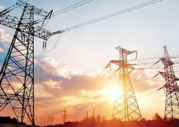 اقتصاد را آزاد کنید تا مشکل ناترازی برق حل شود