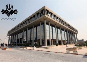 ولین پیام بهاری سال 1403: صداوسیما شکست خود را پذیرفت ؛ مبارکه …