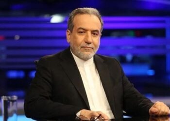 عراقچی: از مرز زمینی به ترکیه رفتم/ هیچ توافقی برای مذاکره صورت نگرفته است/ قراری برای آغاز مذاکره تعیین نشده است/ به طرف های ثالث گفتیم به اسرائیل بگویند ایران لبنان نیست