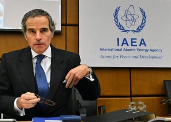 گروسی: امیدوارم آمریکا به فردو حمله نکند / نمی‌توانید پیشرفت‌های فناوری ایران را از بین ببرید