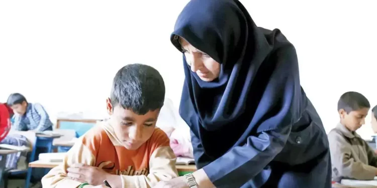 ثبت نام قسطی/ علم به شرط پول؟