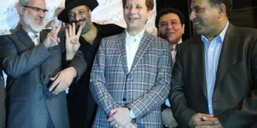 یادداشت مشترک سه فعال سیاسی درباره بازگشت بابک زنجانی؛ مردم سرمایه‌دار سوگلی و نمایشی نمی‌خواهند