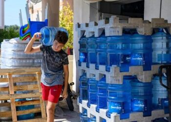 هدر رفت ۳۰ درصدی آب در شبکه توزیع به دلیل فرسودگی