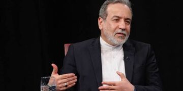 چرا حرف عراقچی جنجالی شد؟