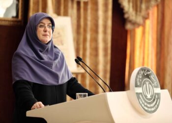 مهاجرانی: مطالبه‌گری حق شهروند و پاسخ‌گویی وظیفه مسئول است