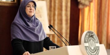 مهاجرانی: مطالبه‌گری حق شهروند و پاسخ‌گویی وظیفه مسئول است