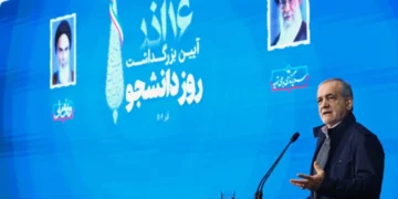 پزشکیان: ۵۰ درصد مردم رای ندادند، آنها هم که دادند با اکراه بود؛ این پیام روشنی برای ما دارد/ دستور دادم سیم‌کارت‌های سفید را سیاه کنند/ موضوع حجاب با زور حل نمی شود