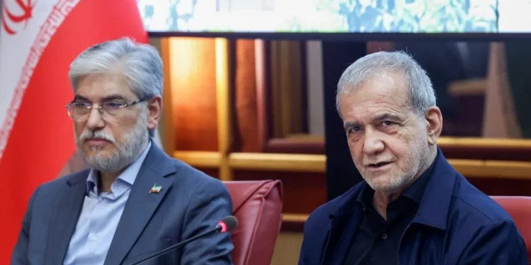پزشکیان: استمرار درگیری‌ها به نفع هیچ طرفی نیست/ ایران به‌دنبال گسترش جنگ نیست