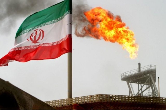 غول‌های نفتی به جان زمین افتادند بازگشت زیرپوستی ایران به بازار نفت/ چشم‌انداز اقتصادی جهان تغییر کرد