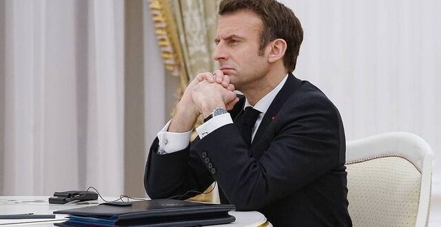 تلاش رئیس جمهوری فرانسه برای جلوگیری از وقوع جنگ در اوکراین؛ ماکرون با پوتین صحبت می‌کند