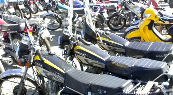 تخفیف ویژه برای بیمه موتورسیکلت ها/ قطع سهمیه سوخت وسایل نقلیه فاقد بیمه شخص ثالث