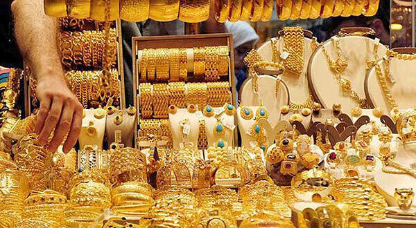 بی‌اعتنایی بازار سکه و طلا به کاهش قیمت‌های جهانی