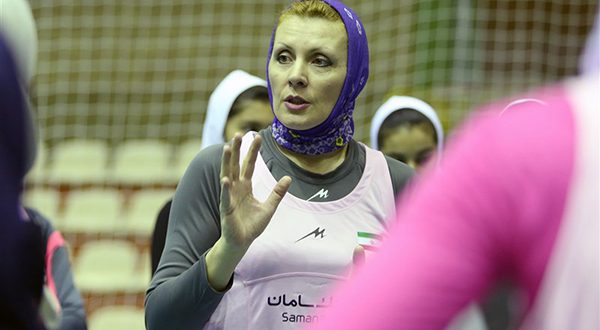 بررسی عملکرد سرمربی خارجی والیبال زنان با میترا شعبانیان  ایتالیا فرقی با ایران نداشت!