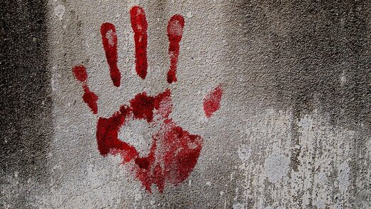 قتل خانم معلم در اتوبان نواب با بلوک‌های سیمانی