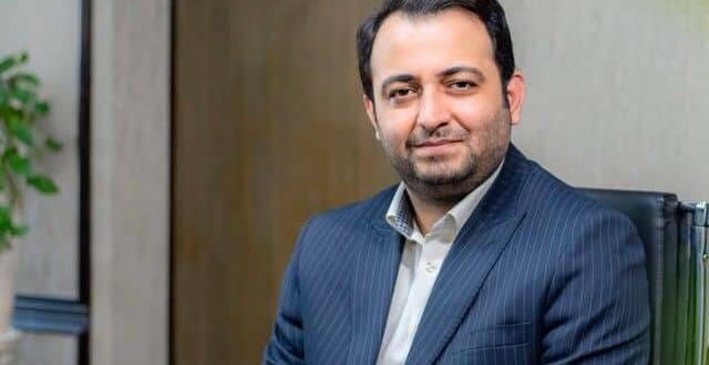 بازدید سرزده مدیرعامل بانک صادرات ایران از روند خدمت‌رسانی شعب بانک