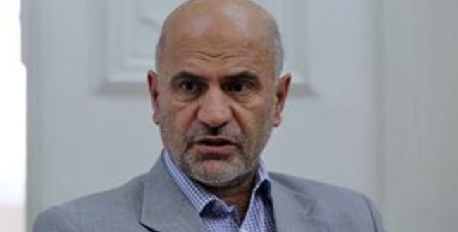 فرشاد مومنی، اقتصاددان: 89 درصد فقرای ایران از شاغلان سابق و فعلی تشکیل می شوند/ در دهه 1390 قیمت دلار 1800 درصد رشد داشته است