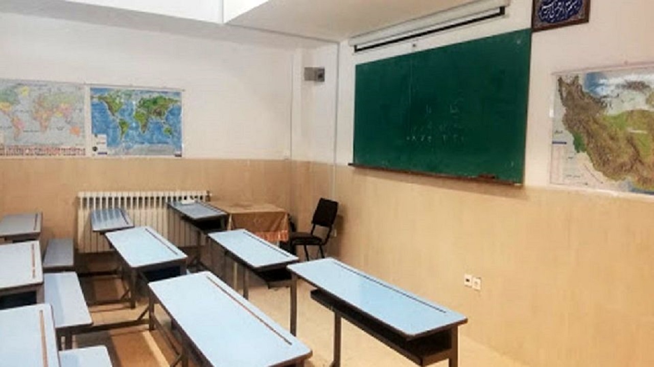 مدارس اصفهان سه شنبه تعطیل شد